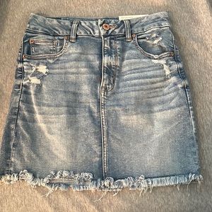 American Eagle Curvy Hi-Rise Mini Denim Skirt